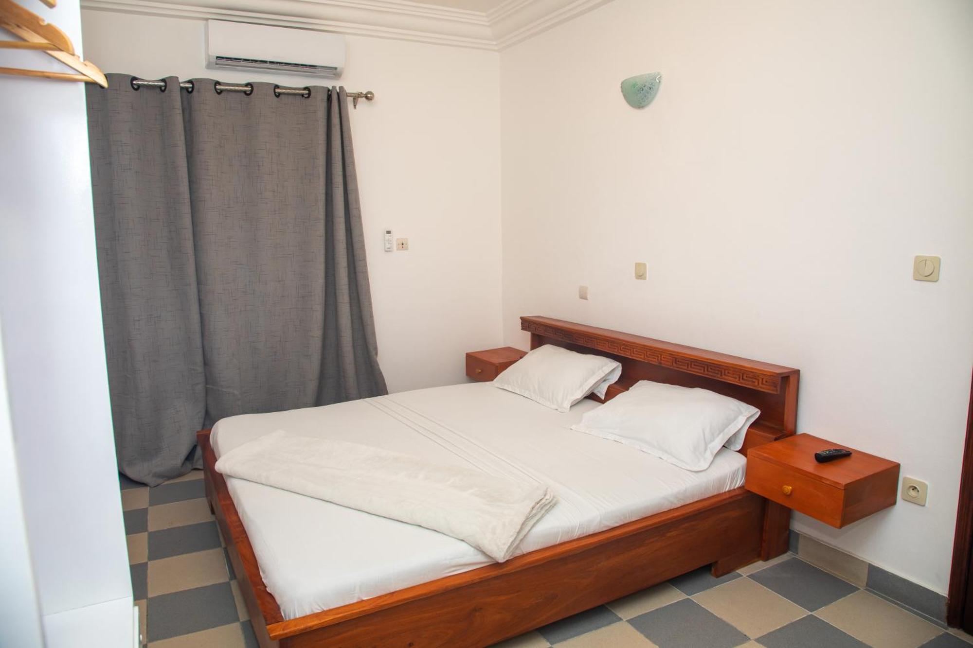 Residences Inaya Cotonou Esterno foto
