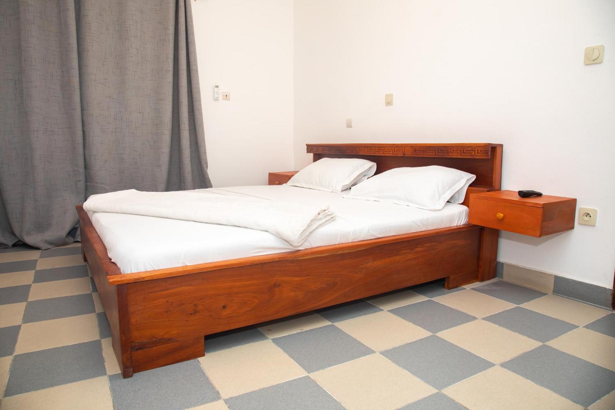 Residences Inaya Cotonou Esterno foto
