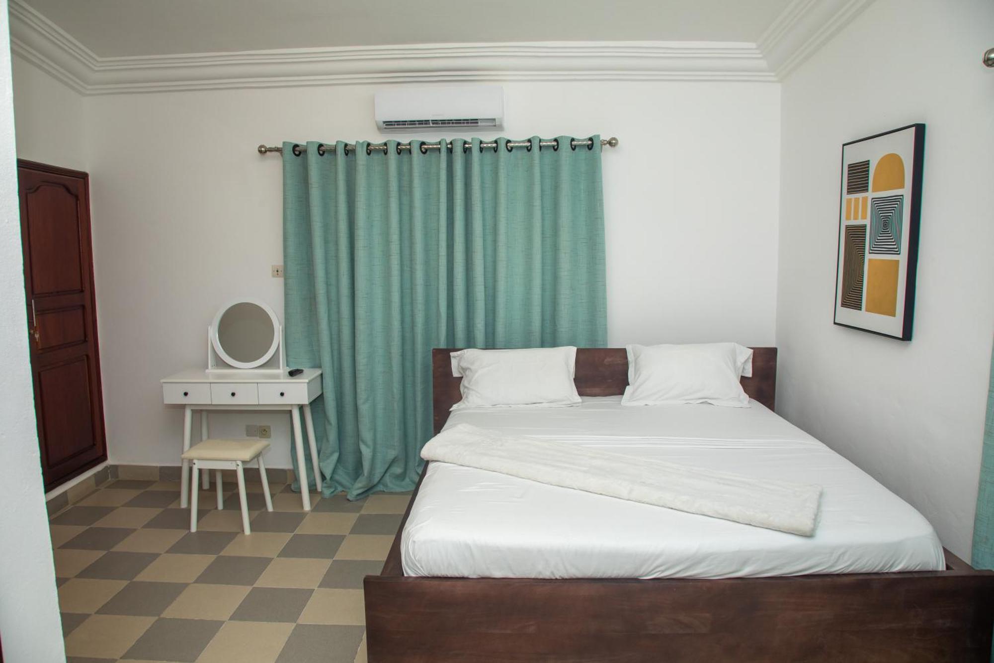 Residences Inaya Cotonou Esterno foto